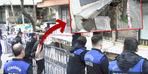 İstanbul'da kaldırım aniden çöktü!  Yaralılar var, bina boşaltıldı