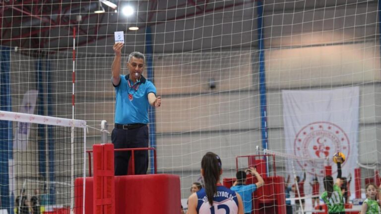 Türkiye Voleybol Federasyonu’nun “Beyaz Kart Talebi” Fair Play Ödülünü Aldı!