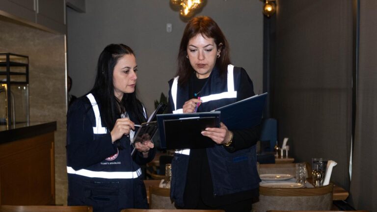 Başkentte yılbaşı öncesi ürün ve fiyat etiketleri üzerinde sıkı kontrol