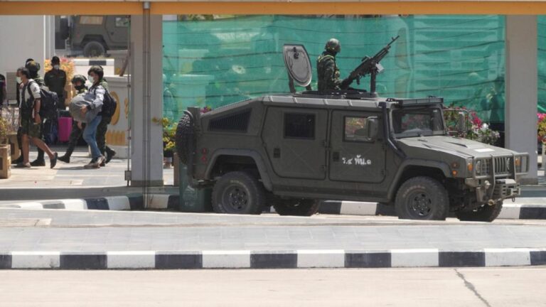 Myanmar'da emekli olan genel suikast: 6 yaşındaki bir çocuk dahil 16 kişi gözaltında