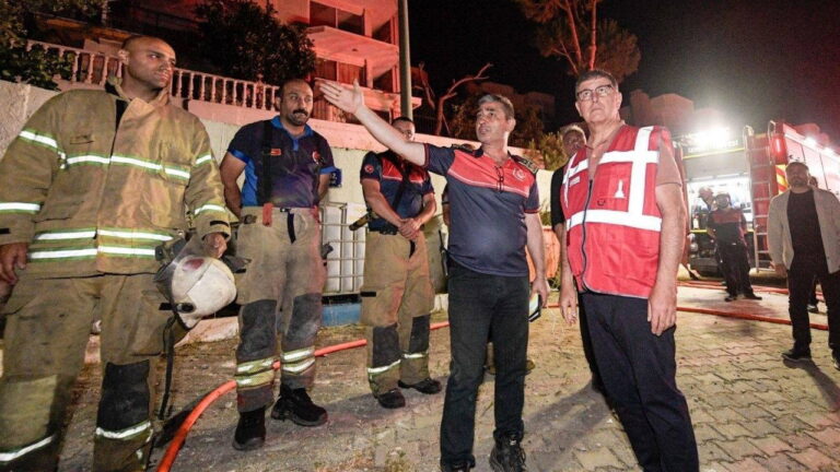 Cemil Tugay: Haklarını asla ödeyemeyeceğiz – Cumhuriyetin Son Dakikası