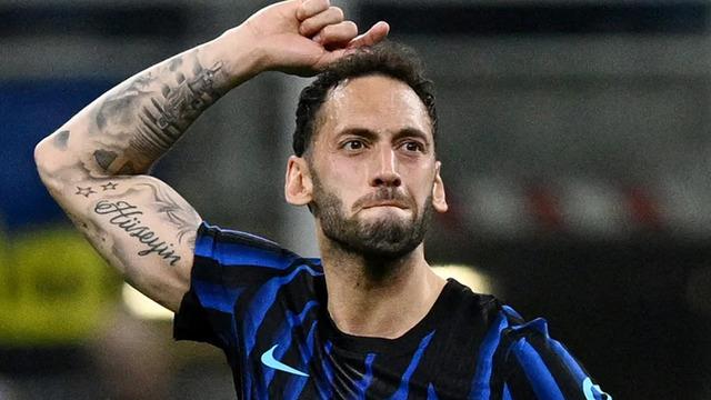 Hakan Çalhanoğlu, Fenerbahçe ile anlaşma sağladı! Ortalık alev alev yanıyor
