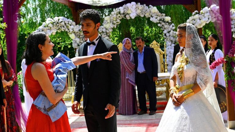 Halef’in Melek’i diziden ayrılıyor mu? Aybüke Pusat için karar verildi: İşte Halef: Köklerin Çağrısı ile ilgili ayrıntılar…