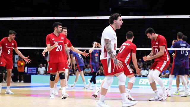 A Milli Erkek Voleybol Takımı, Fransa’yı 3-0 mağlup etti